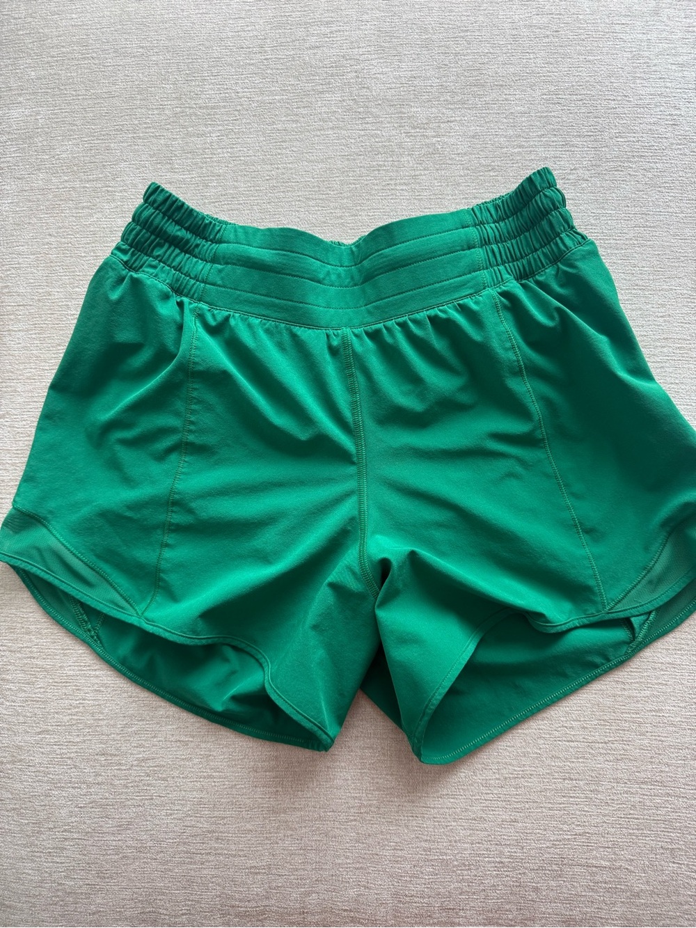 Lululemon Hotty Hot High-Rise Lined Short 4”